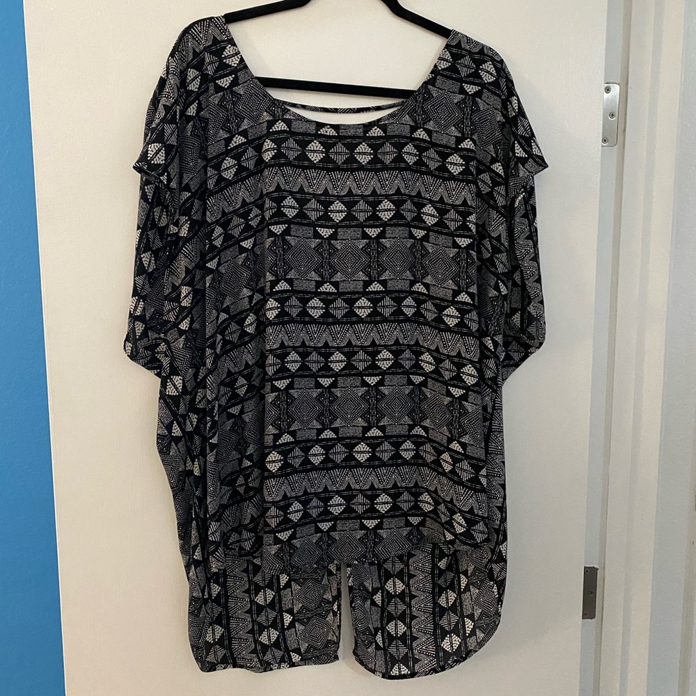 Black Torrid top